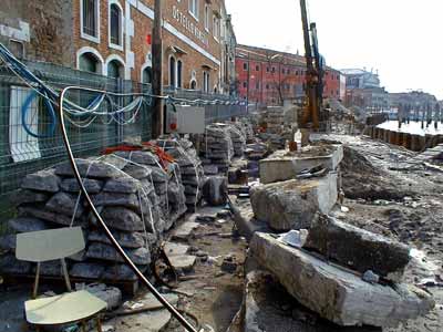 Venezia, saccheggio / Looting of Venice