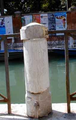 Venezia, saccheggio / Looting of Venice