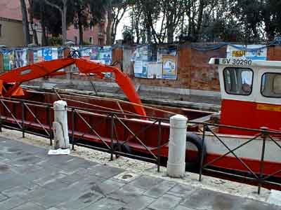 Venezia, saccheggio / Looting of Venice