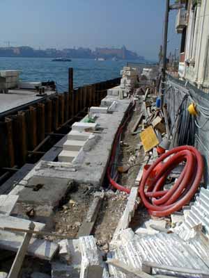 Venezia, saccheggio / Looting of Venice